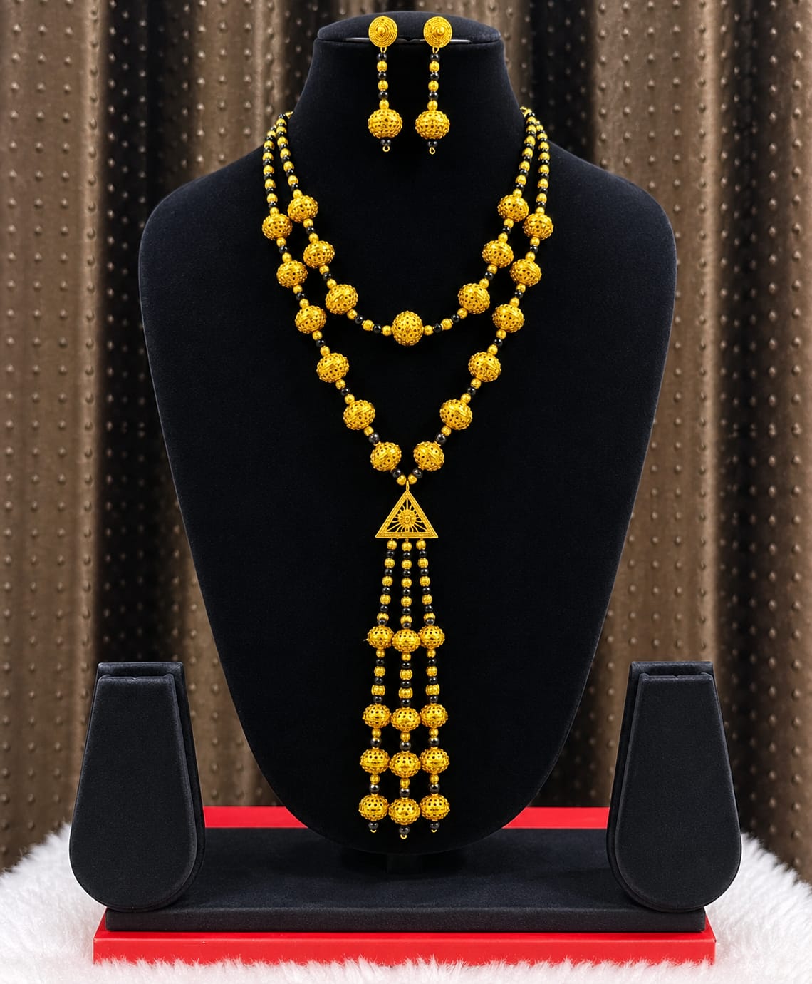 Ngalam Necklace 019