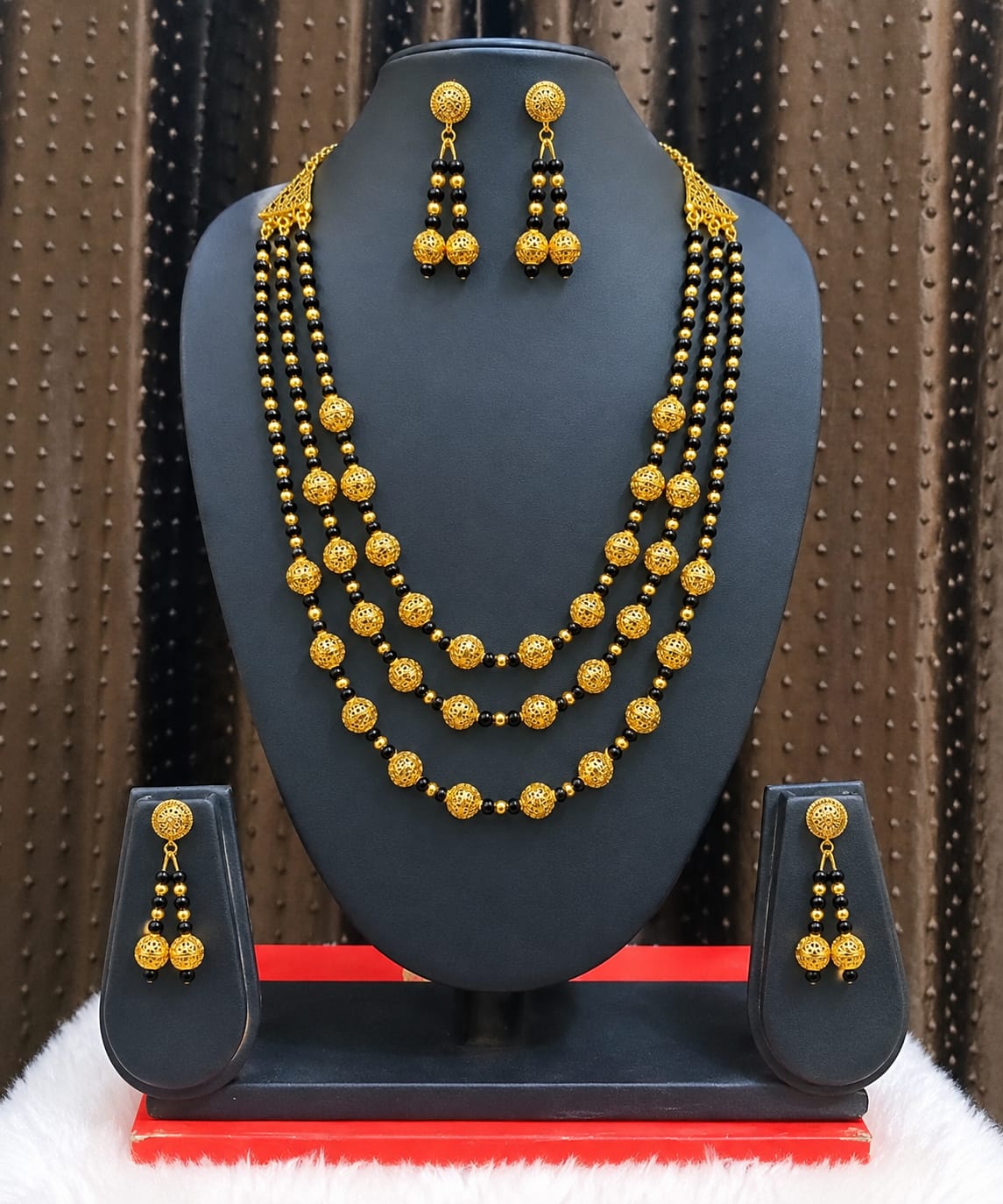 Ngalam Necklace 017
