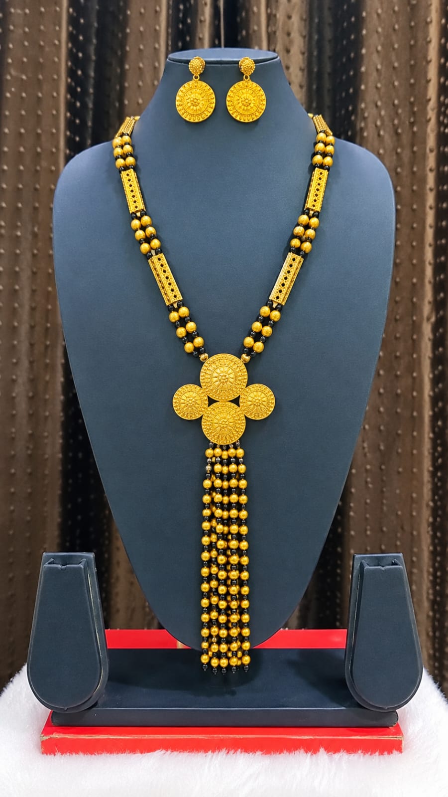 Ngalam Necklace 038
