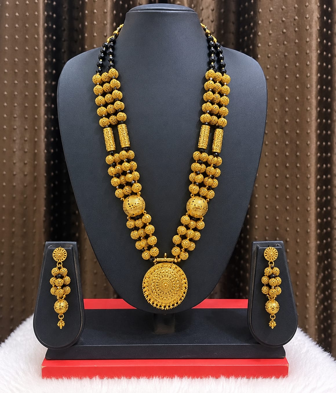 Ngalam Necklace 042