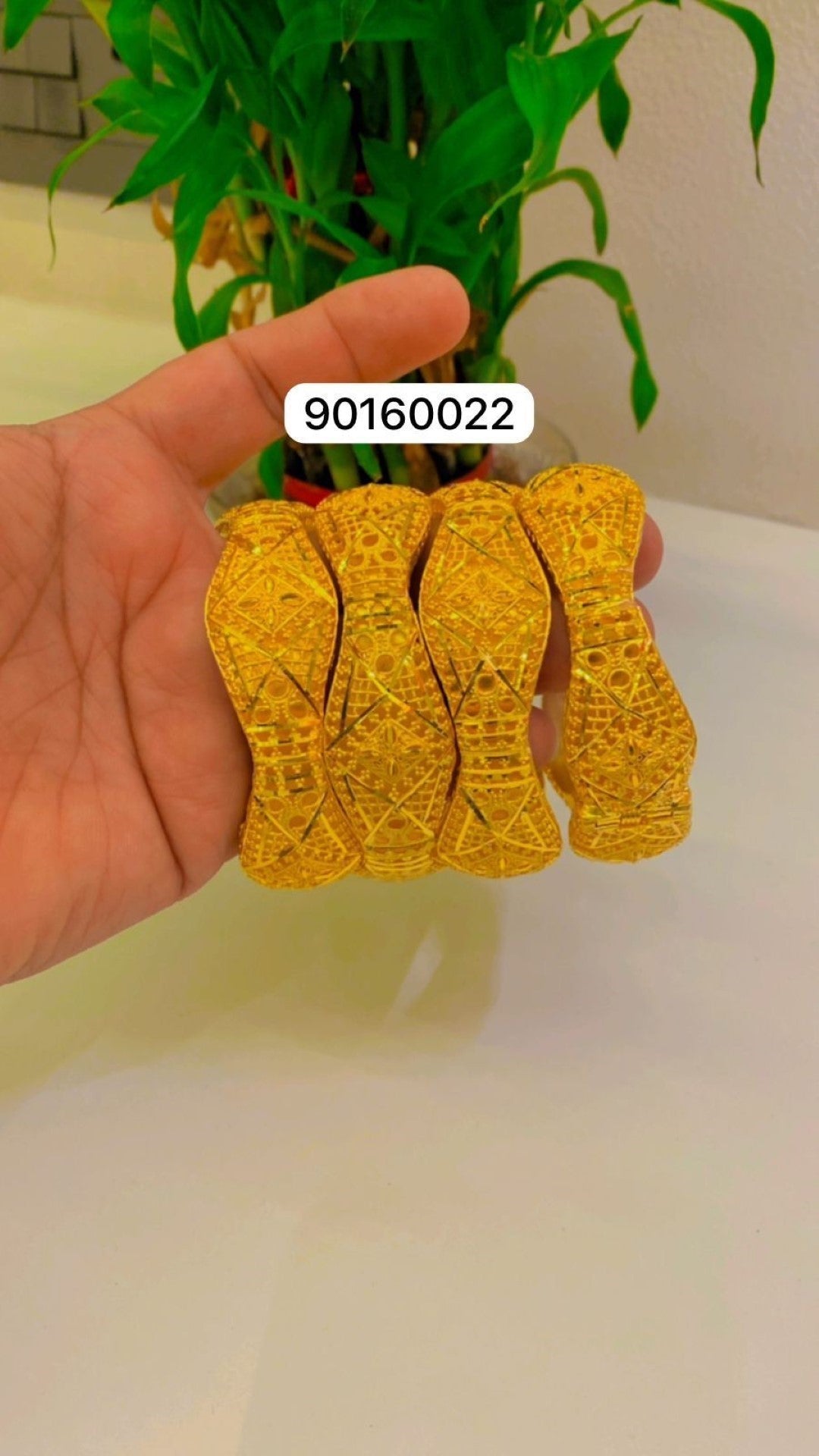 B-01043