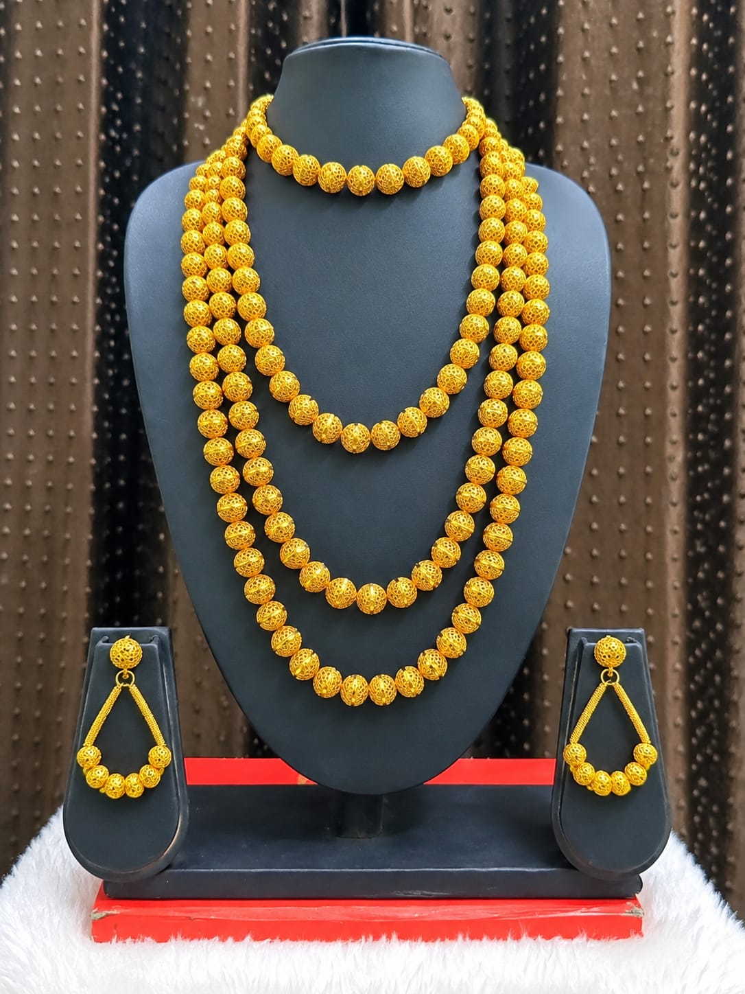 Ngalam Necklace 054