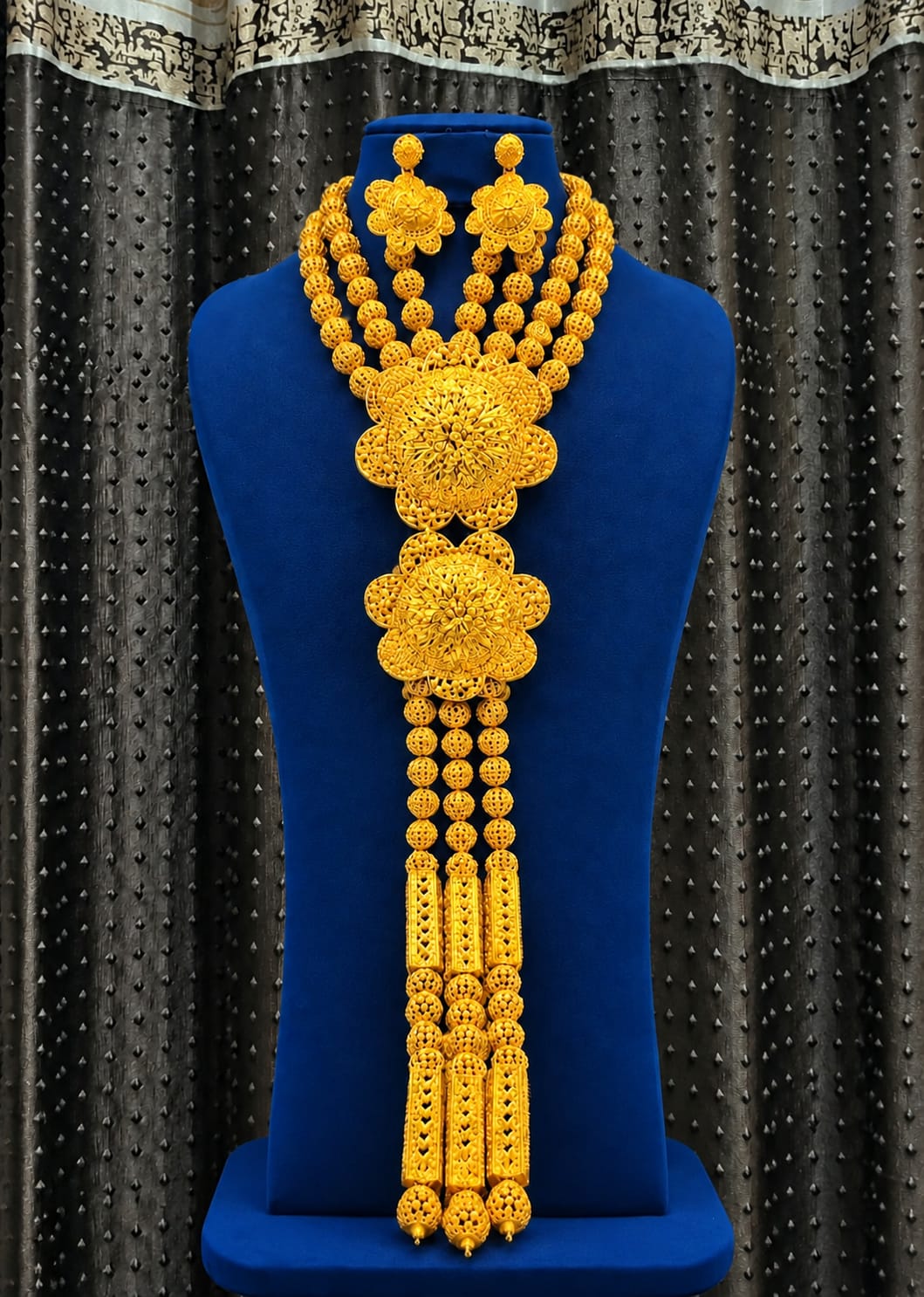 Ngalam Necklace 056