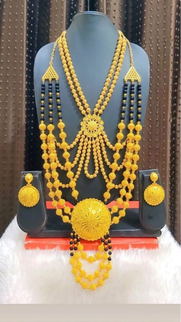 Ngalam Necklace 073