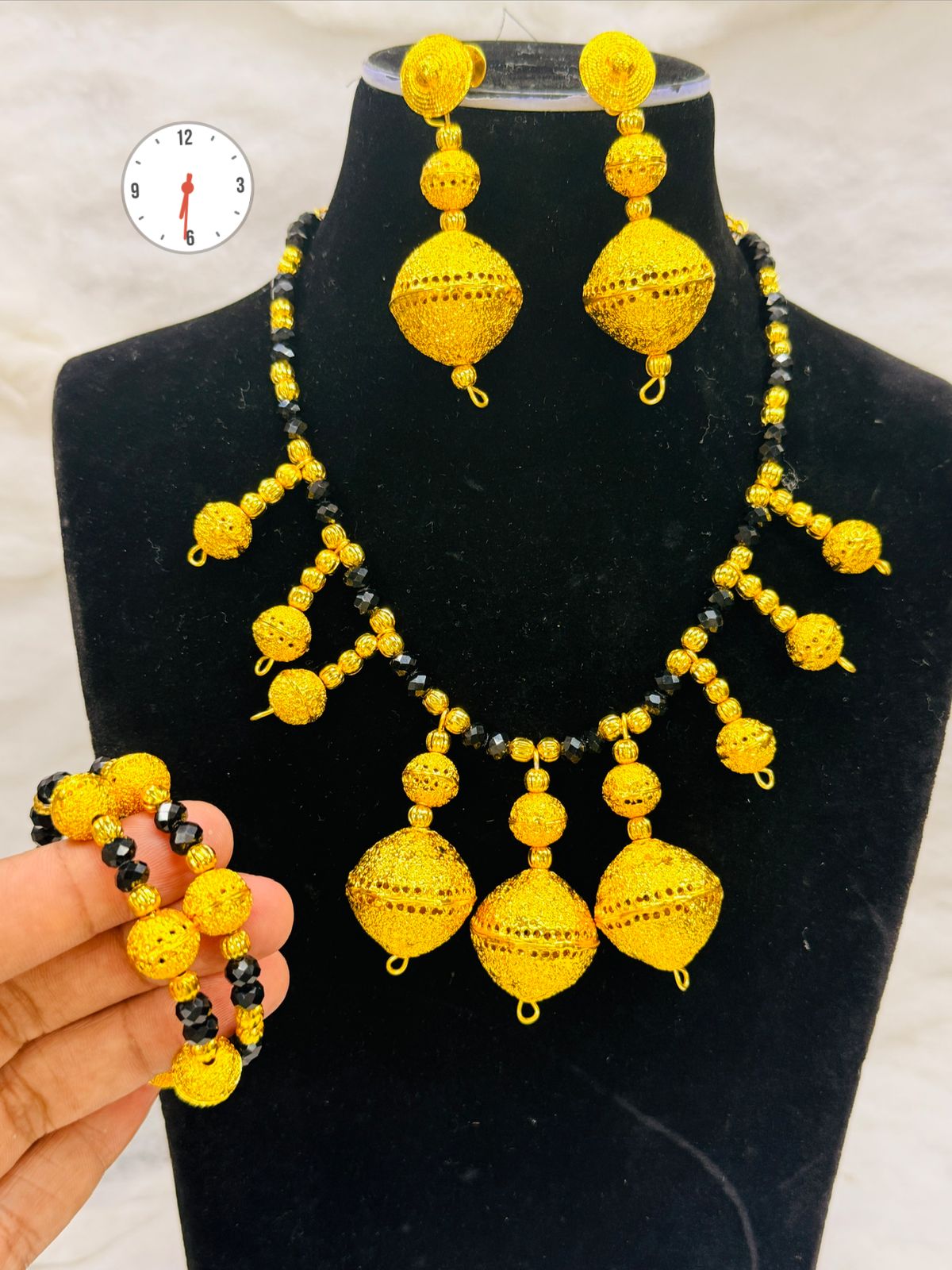 Ngalam Necklace 014