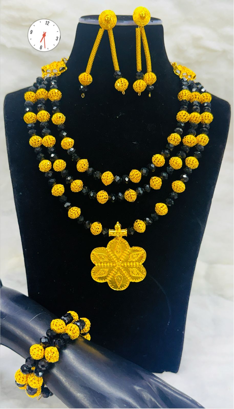Ngalam Necklace 029