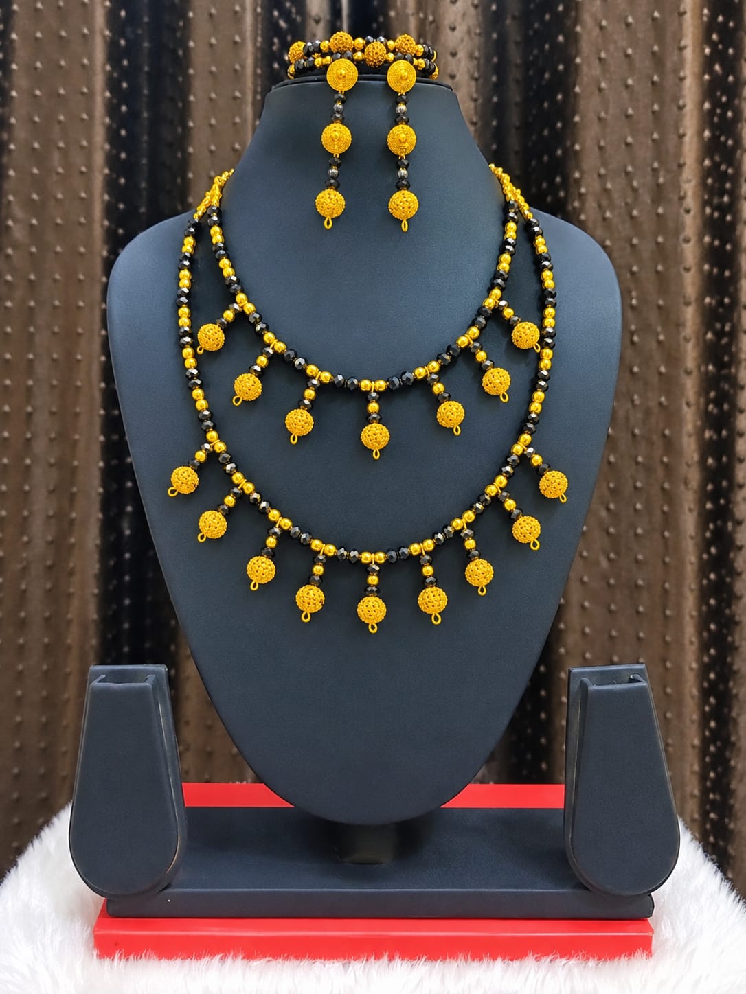 Ngalam Necklace 030