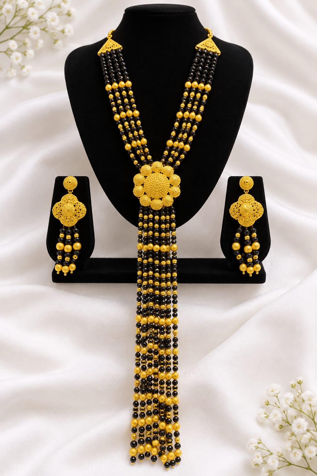 Ngalam Necklace 037