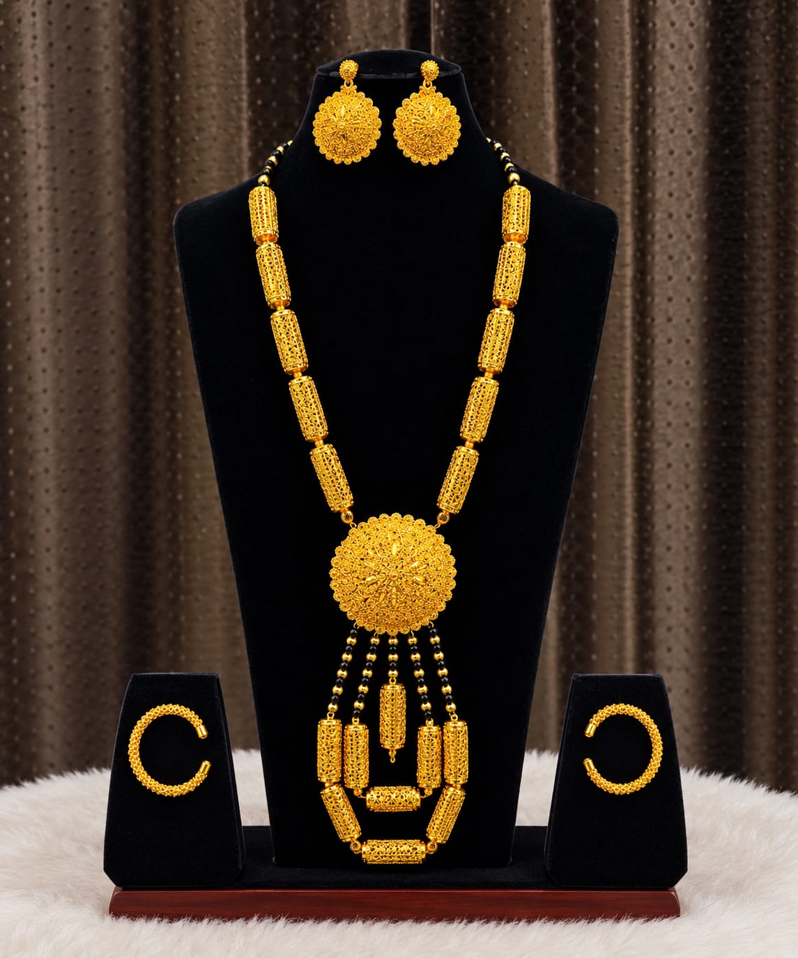 Ngalam Necklace 044